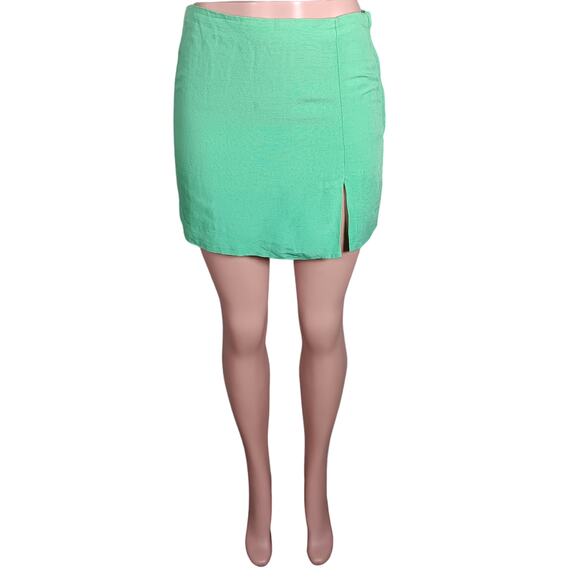 🍒 H&M Mini Skirt Fully Lined Size 6 Green Side Zipper and Side Front Slit - Picture 1 of 7